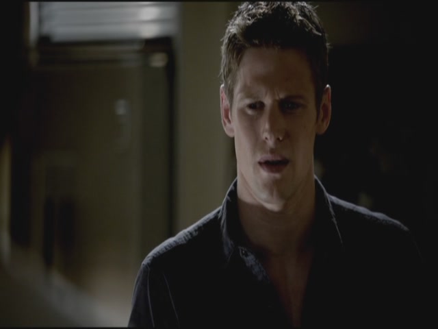 VampireDiariesWorld-dot-org-TVD_3x02TheHybrid3973.jpg