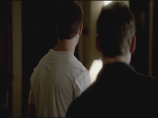VampireDiariesWorld-dot-org-TVD_3x02TheHybrid3985.jpg