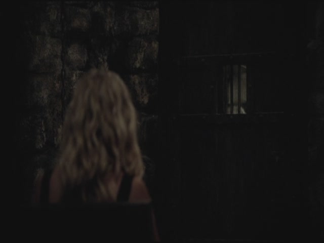 VampireDiariesWorld-dot-org-TVD_3x02TheHybrid4423.jpg
