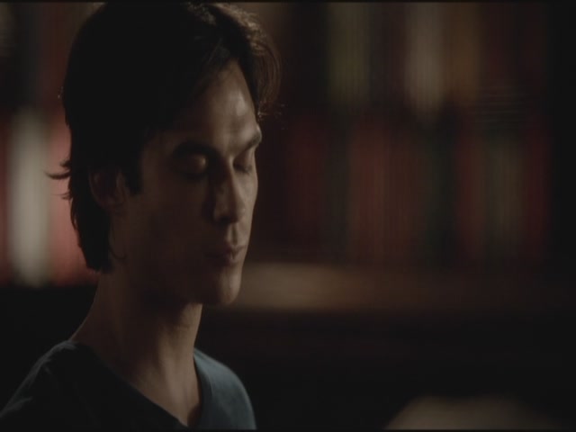 VampireDiariesWorld-dot-org-TVD_3x03TheEndOfTheAffair0008.jpg