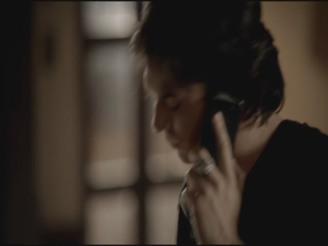 VampireDiariesWorld-dot-org-TVD_3x03TheEndOfTheAffair2202.jpg
