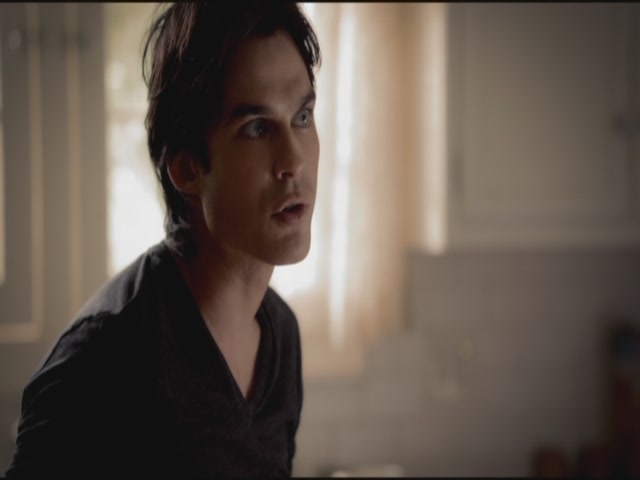 VampireDiariesWorld-dot-org-TVD_3x04DisturbingBehavior0103.jpg