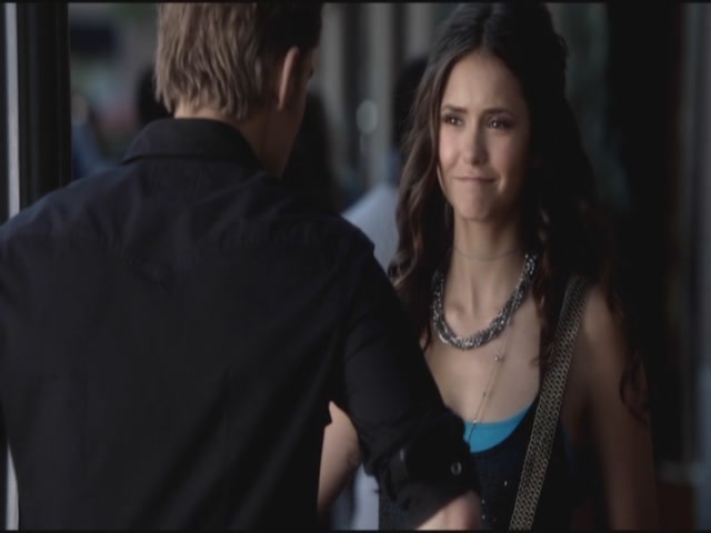 VampireDiariesWorld-dot-org-TVD_3x04DisturbingBehavior0151.jpg