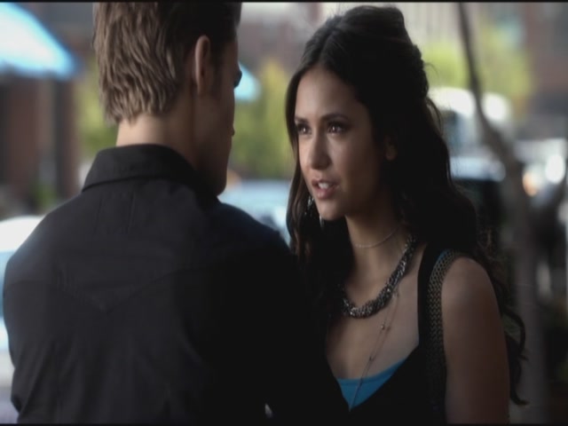VampireDiariesWorld-dot-org-TVD_3x04DisturbingBehavior0165.jpg