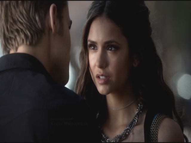 VampireDiariesWorld-dot-org-TVD_3x04DisturbingBehavior0175.jpg