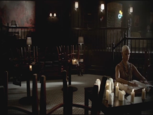 VampireDiariesWorld-dot-org-TVD_3x04DisturbingBehavior0413.jpg