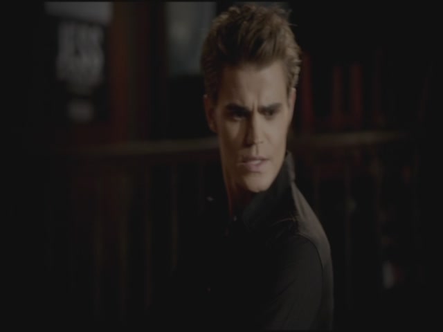 VampireDiariesWorld-dot-org-TVD_3x04DisturbingBehavior0422.jpg