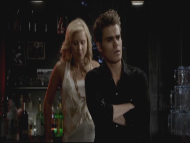 VampireDiariesWorld-dot-org-TVD_3x04DisturbingBehavior0429.jpg