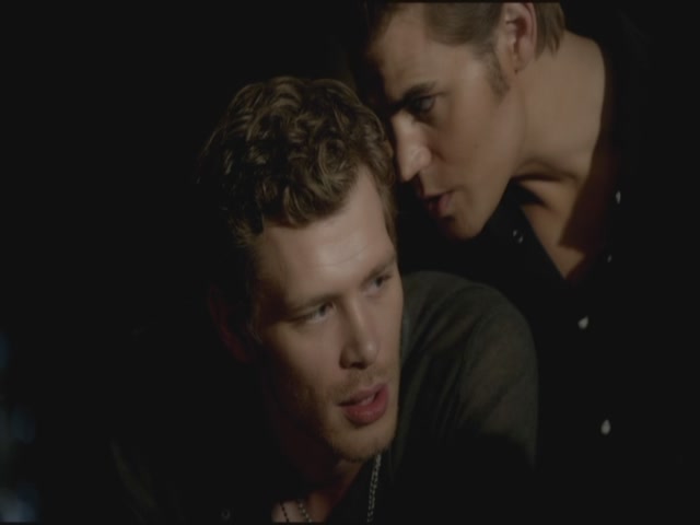 VampireDiariesWorld-dot-org-TVD_3x04DisturbingBehavior0543.jpg