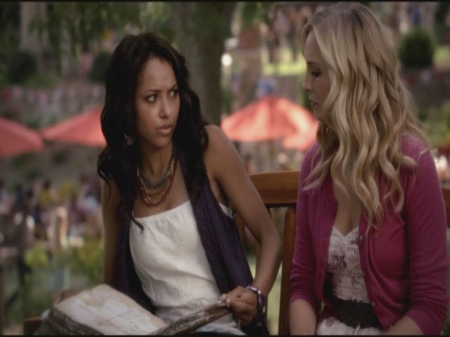 VampireDiariesWorld-dot-org-TVD_3x04DisturbingBehavior0574.jpg