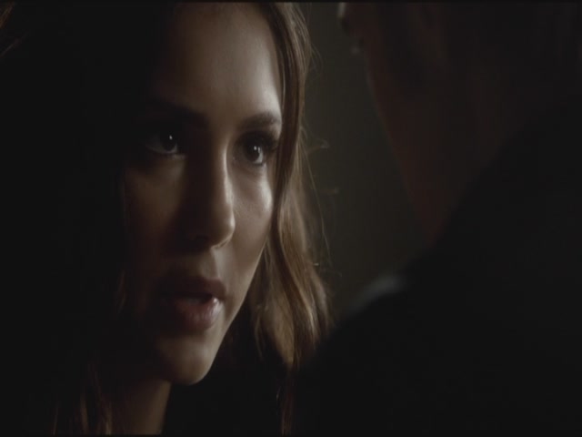 VampireDiariesWorld-dot-org-TVD_3x04DisturbingBehavior1313.jpg