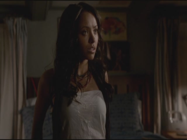 VampireDiariesWorld-dot-org-TVD_3x04DisturbingBehavior1641.jpg