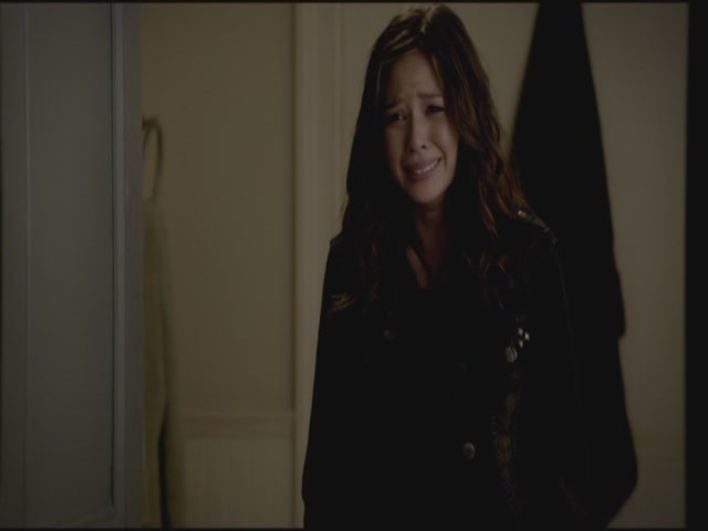 VampireDiariesWorld-dot-org-TVD_3x04DisturbingBehavior1671.jpg
