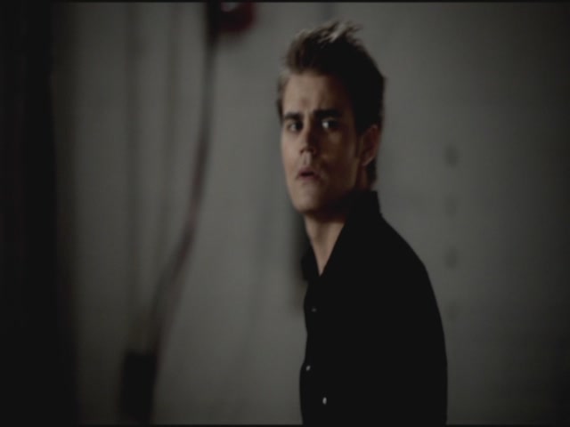 VampireDiariesWorld-dot-org-TVD_3x04DisturbingBehavior1675.jpg