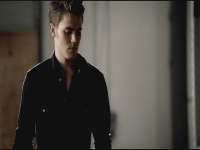 VampireDiariesWorld-dot-org-TVD_3x04DisturbingBehavior1685.jpg
