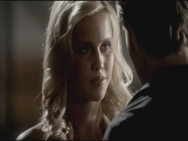 VampireDiariesWorld-dot-org-TVD_3x04DisturbingBehavior1761.jpg
