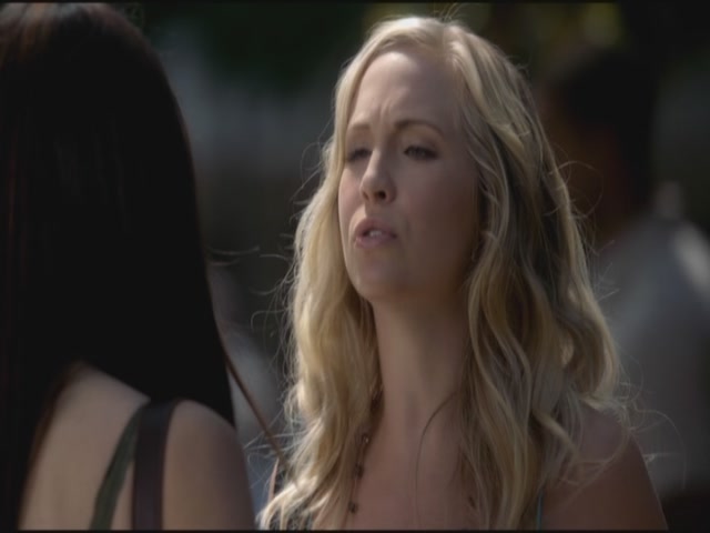 VampireDiariesWorld-dot-org-TVD_3x04DisturbingBehavior1913.jpg