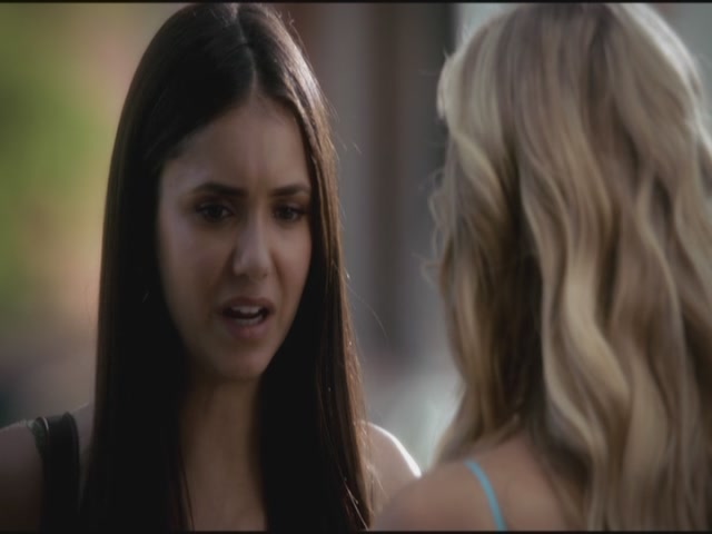 VampireDiariesWorld-dot-org-TVD_3x04DisturbingBehavior1924.jpg