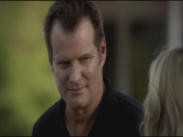 VampireDiariesWorld-dot-org-TVD_3x04DisturbingBehavior1973.jpg