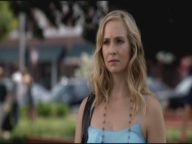 VampireDiariesWorld-dot-org-TVD_3x04DisturbingBehavior1974.jpg