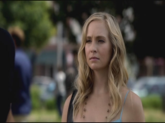 VampireDiariesWorld-dot-org-TVD_3x04DisturbingBehavior1999.jpg