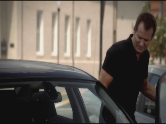VampireDiariesWorld-dot-org-TVD_3x04DisturbingBehavior2004.jpg
