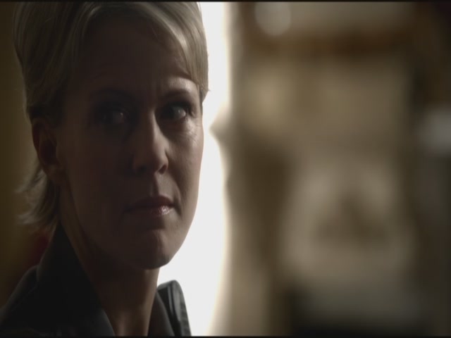 VampireDiariesWorld-dot-org-TVD_3x04DisturbingBehavior2047.jpg