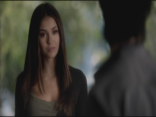 VampireDiariesWorld-dot-org-TVD_3x04DisturbingBehavior2132.jpg