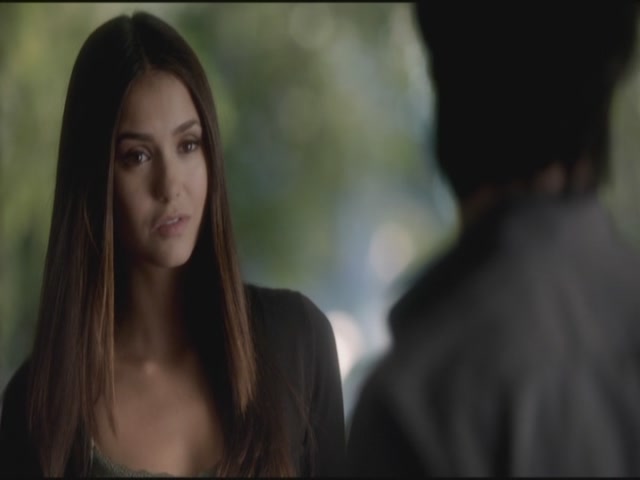 VampireDiariesWorld-dot-org-TVD_3x04DisturbingBehavior2133.jpg