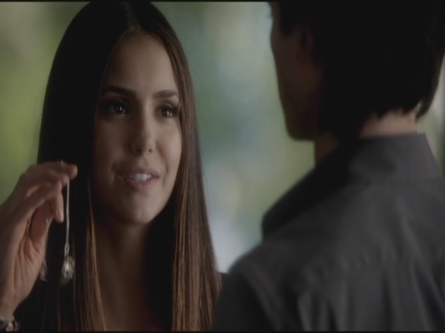 VampireDiariesWorld-dot-org-TVD_3x04DisturbingBehavior2147.jpg