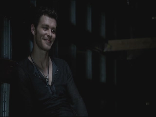 VampireDiariesWorld-dot-org-TVD_3x04DisturbingBehavior2180.jpg
