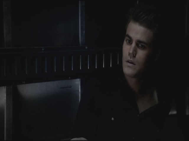 VampireDiariesWorld-dot-org-TVD_3x04DisturbingBehavior2187.jpg