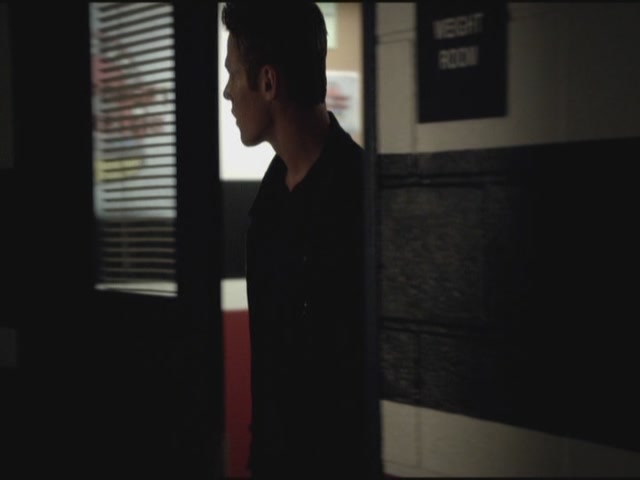 VampireDiariesWorld-dot-org-TVD_3x05TheReckoning0034.jpg