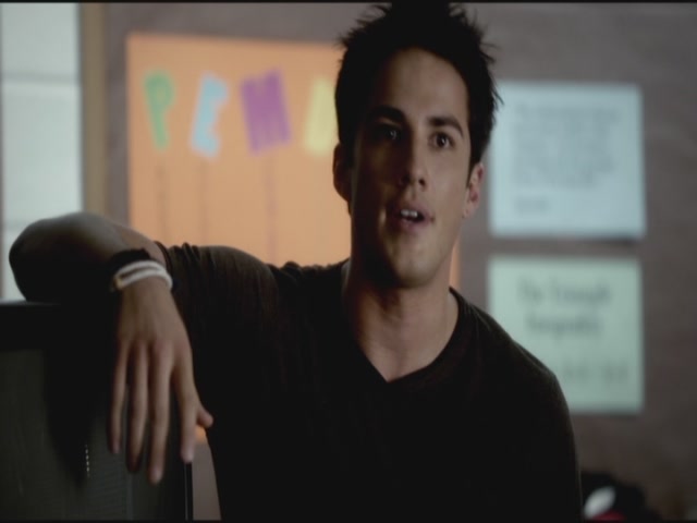 VampireDiariesWorld-dot-org-TVD_3x05TheReckoning0086.jpg