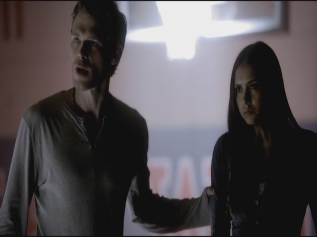 VampireDiariesWorld-dot-org-TVD_3x05TheReckoning0287.jpg