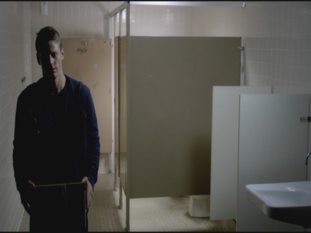 VampireDiariesWorld-dot-org-TVD_3x05TheReckoning0571.jpg