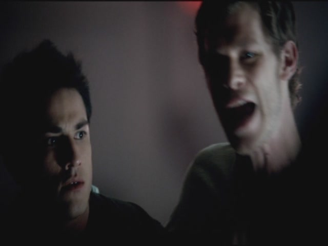 VampireDiariesWorld-dot-org-TVD_3x05TheReckoning0622.jpg