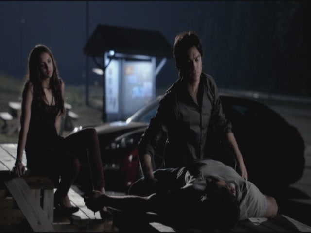VampireDiariesWorld-dot-org-TVD_3x05TheReckoning0719.jpg
