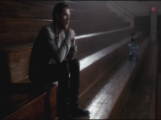 VampireDiariesWorld-dot-org-TVD_3x05TheReckoning0771.jpg
