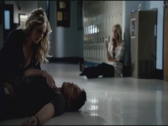 VampireDiariesWorld-dot-org-TVD_3x05TheReckoning0967.jpg
