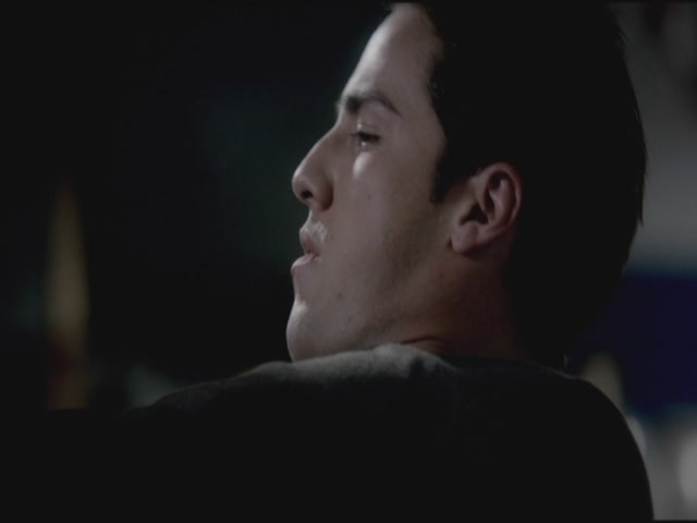 VampireDiariesWorld-dot-org-TVD_3x05TheReckoning1475.jpg