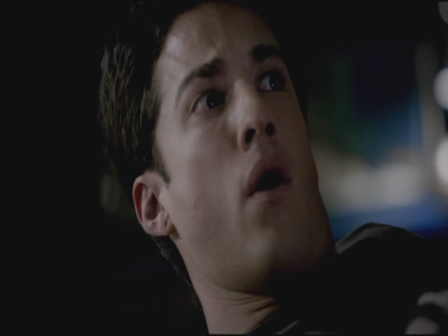 VampireDiariesWorld-dot-org-TVD_3x05TheReckoning1490.jpg