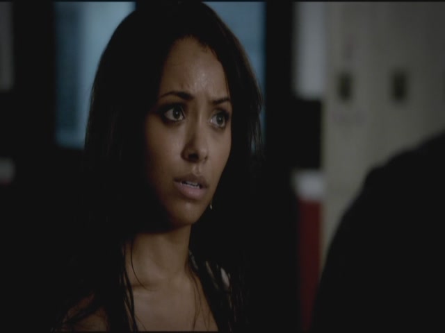 VampireDiariesWorld-dot-org-TVD_3x05TheReckoning1517.jpg