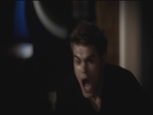VampireDiariesWorld-dot-org-TVD_3x05TheReckoning1589.jpg