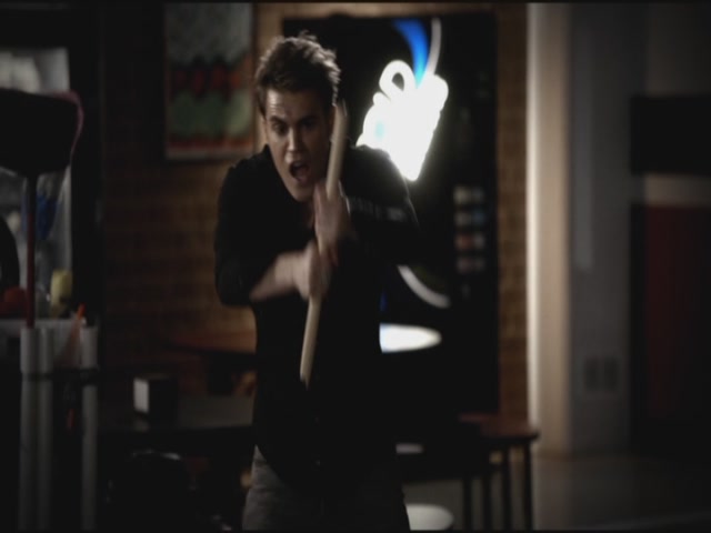 VampireDiariesWorld-dot-org-TVD_3x05TheReckoning1597.jpg