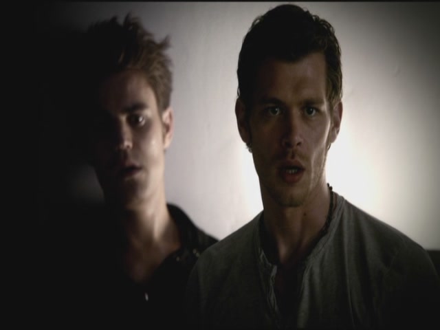 VampireDiariesWorld-dot-org-TVD_3x05TheReckoning1653.jpg