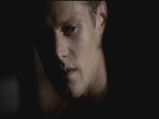 VampireDiariesWorld-dot-org-TVD_3x05TheReckoning2049.jpg