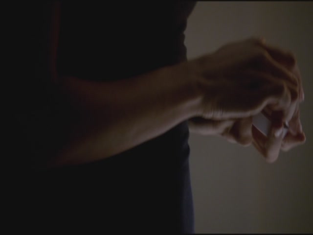 VampireDiariesWorld-dot-org-S3TVD_3x06SmellsLikeTeenSpirit0031.jpg