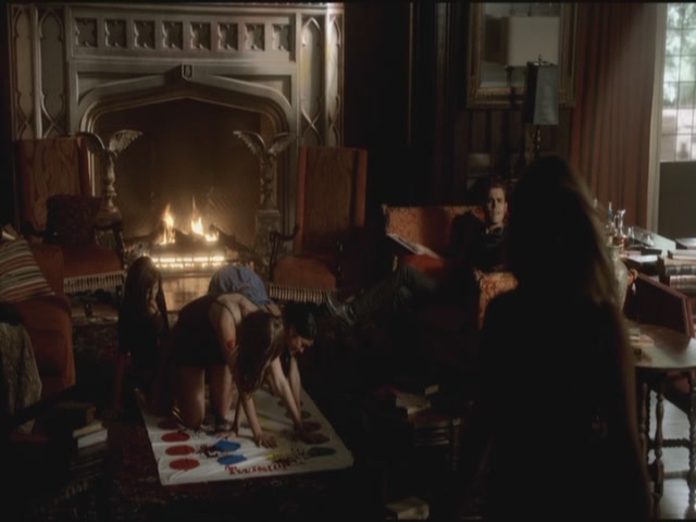 VampireDiariesWorld-dot-org-S3TVD_3x06SmellsLikeTeenSpirit0265.jpg