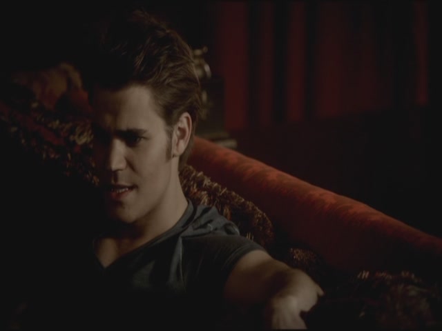 VampireDiariesWorld-dot-org-S3TVD_3x06SmellsLikeTeenSpirit0267.jpg